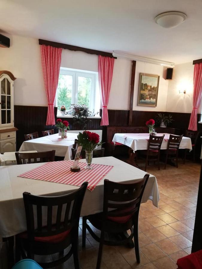 Guesthouse Arnika Fužine Екстериор снимка